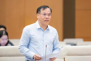 Thông qua Pháp lệnh sửa đổi, bổ sung một số điều của Pháp lệnh Cảnh sát môi trường