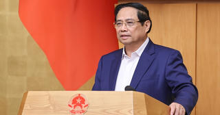 Khẩn trương trình các văn bản triển khai Kết luận 206-KL/TW về tiền lương, phụ cấp