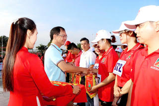 Đồng Nai khai mạc Giải Việt dã – Leo núi Chứa Chan 