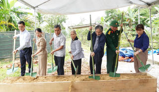 Quảng Ngãi: Thần tốc xây dựng, hỗ trợ sửa chữa hơn 1.000 nhà giúp dân vùng lũ