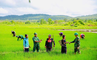 Bộ đội biên phòng Đắk Lắk - điểm tựa cho người dân vùng biên