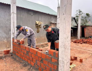 Đà Nẵng: Công an đẩy nhanh “Chiến dịch Quang Trung” xây nhà cho dân vùng thiên tai