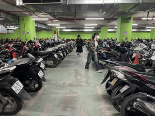 Lắp đặt trạm sạc xe điện ở chung cư: Cấp thiết có quy chuẩn an toàn