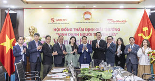 Hội đồng thẩm định lựa chọn 15 “Người truyền lửa” vinh danh cấp quốc gia