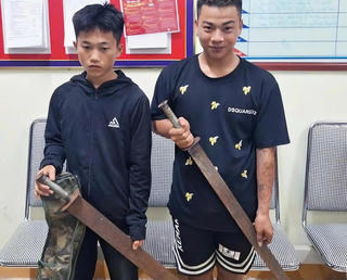 Bắt giữ hai đối tượng truy nã lẩn trốn trên địa bàn Hà Tĩnh