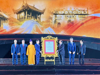 Quảng Ninh – Bắc Ninh – Hải Phòng đón bằng công nhận Di sản văn hóa thế giới