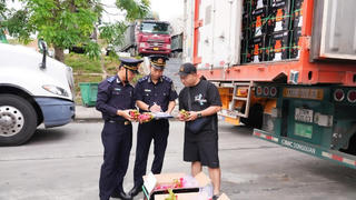 Đảm bảo thông quan hàng hóa dịp Tết