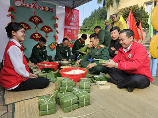 “Tết Nhân ái” Xuân Bính Ngọ 2026: Huy động tối thiểu 750 tỷ đồng chăm lo người nghèo