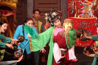 Hát bội “Sắc - ấn ngọc Nam phương” tìm đường trở lại đời sống đô thị