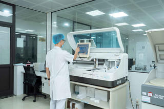 Giữ vững chuẩn ISO trong xét nghiệm, kiểm nghiệm tại CDC Quảng Ninh