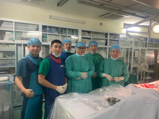 Gắp catheter trôi sâu vào động mạch phổi, cứu sống bệnh nhân ung thư