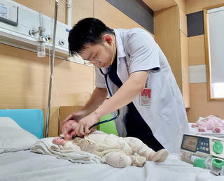 Nguy cơ suy hô hấp ở trẻ do virus hợp bào hô hấp (RSV)