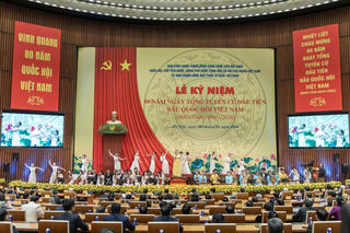 Quốc hội luôn gắn bó máu thịt với lịch sử dân tộc