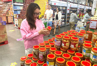 Siết chặt an toàn thực phẩm Tết