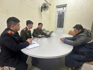 Khởi tố đối tượng người nước ngoài tổ chức cho người khác nhập cảnh trái phép vào Việt Nam