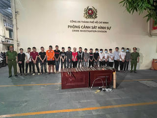 Điều tra, xử lý nghiêm vụ 2 nhóm thanh niên mang hung khí hỗn chiến trên đường phố