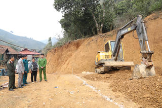 Công an tỉnh Sơn La khởi công xây dựng nhà ở cho 13 gia đình có hoàn cảnh đặc biệt khó khăn