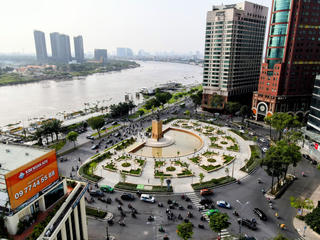 Hướng tới Đại hội đại biểu toàn quốc lần thứ XIV của Đảng: Tăng tốc từ khát vọng “siêu đô thị”