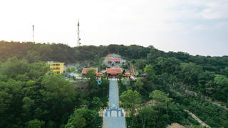 Trúc Lâm Cô Tô – mái chùa nơi đảo xa