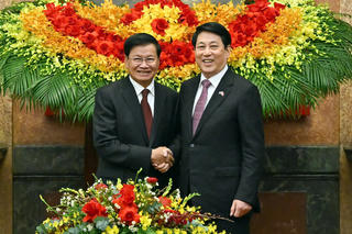 Chủ tịch nước Lương Cường hội kiến Tổng Bí thư, Chủ tịch nước Lào Thongloun Sisoulith