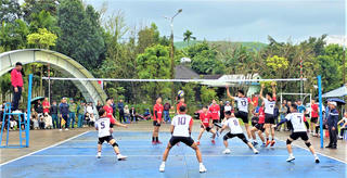 Sơn Cẩm Hà (Đà Nẵng): Sôi động giải bóng chuyền mừng Đảng, đón xuân