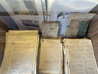 Gìn giữ một “ngôi nhà chữ”