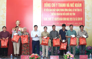 Lãnh đạo tỉnh Lâm Đồng thăm, chúc Tết thăm, tặng quà Nhân dân xã Sơn Mỹ