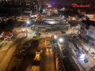 Công nhân làm việc xuyên đêm giữa giá rét, Vành đai 2,5 Hà Nội tăng tốc về đích