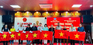 Gia Lai: Xuân yêu thương đến với bà con Tuy Phước