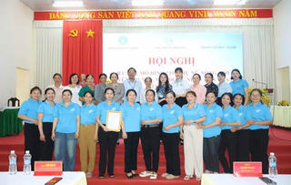 Phát huy vai trò của phụ nữ trong thực hiện mục tiêu BHXH, BHYT toàn dân