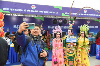 Rộn ràng Ngày hội Du lịch Gia Lai tại Hà Nội