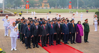 Lãnh đạo Đảng, Nhà nước vào Lăng viếng Chủ tịch Hồ Chí Minh