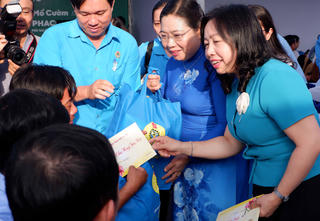 Cần Thơ: Khai mạc Chương trình “Tết Sum vầy - Xuân ơn Đảng” năm 2026