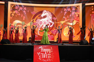 Happy Tết 2026 – Điểm hẹn xuân mang hồn Tết Việt