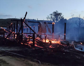 Quảng Ngãi: Cháy rụi nhà rông làng Kon Brăp Ju