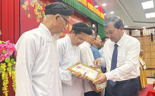 Vĩnh Long họp mặt chức sắc tôn giáo, người uy tín mừng Xuân Bính Ngọ năm 2026