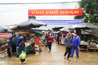 Chợ Phố Đoàn rộn ràng sắc xuân cận Tết Bính Ngọ 2026