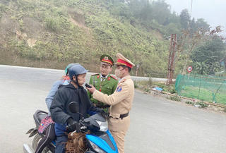 Lào Cai siết chặt bảo đảm trật tự, an toàn giao thông dịp Tết Bính Ngọ và Lễ hội xuân 2026