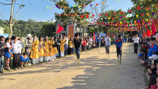 Xuân ấm áp từ những nhịp cầu Mặt trận