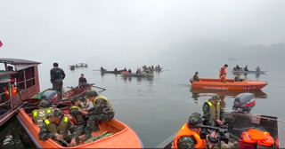 Thuyền chở khách gặp nạn ở hồ Thác Bà chỉ được chở 12 người ?