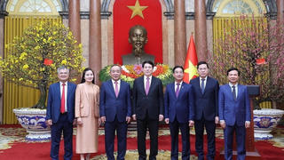 Chủ tịch nước Lương Cường chúc Tết cán bộ Văn phòng Chủ tịch nước