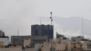 Iran tuyên bố không đàm phán với Mỹ, Lầu Năm Góc dự kiến họp báo