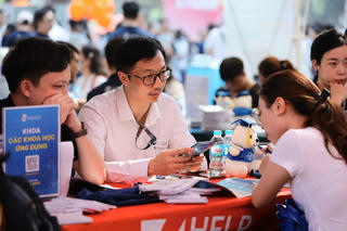 Nhiều ngành xét tuyển tổ hợp C00 trong mùa tuyển sinh 2026