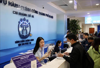 Hà Nội: 95% thủ tục hành chính có thể xử lý tại nhà