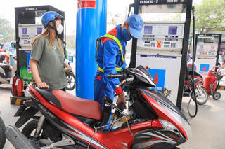 Lúc cần sự chia sẻ, đồng lòng