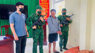 Quảng Ngãi: Bắt quả tang đối tượng vận chuyển gần 100kg thuốc nổ ở đặc khu Lý Sơn