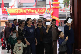 Hưng Yên: Không khí bầu cử rộn ràng từ thành thị đến nông thôn