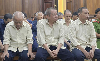 VKS đề nghị 30 năm tù cho cựu giám đốc Trung tâm kỹ năng thực hành cơ giới cấp chứng chỉ khống