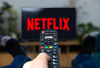 Cảnh giác với thủ đoạn lừa bán tài khoản xem phim trên mạng