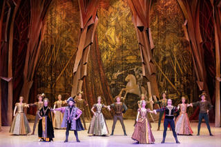 Ballet Nga mang hai kiệt tác kinh điển đến Hà Nội